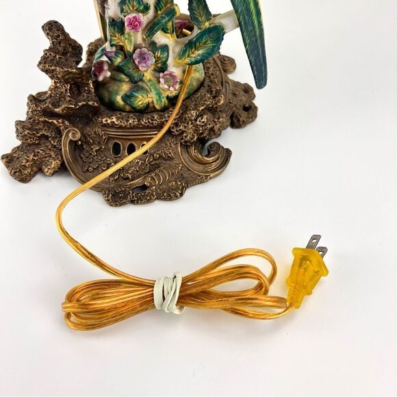 United Wilson Parrot Hand Painted Porcelain Table Lamp on Bronze Bases 1897 - Picture 10 of 16